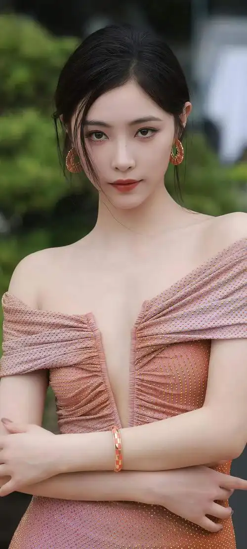 里番连载封面